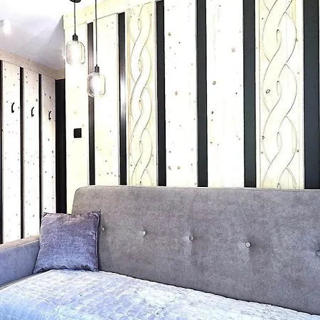 Vip Centrum2 Apartment *